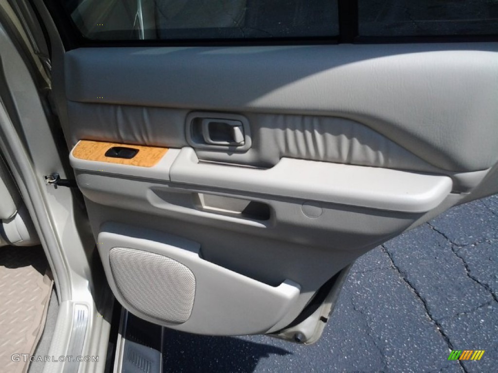 2001 QX4 4x4 - Tuscan Beige Metallic / Stone Beige photo #27