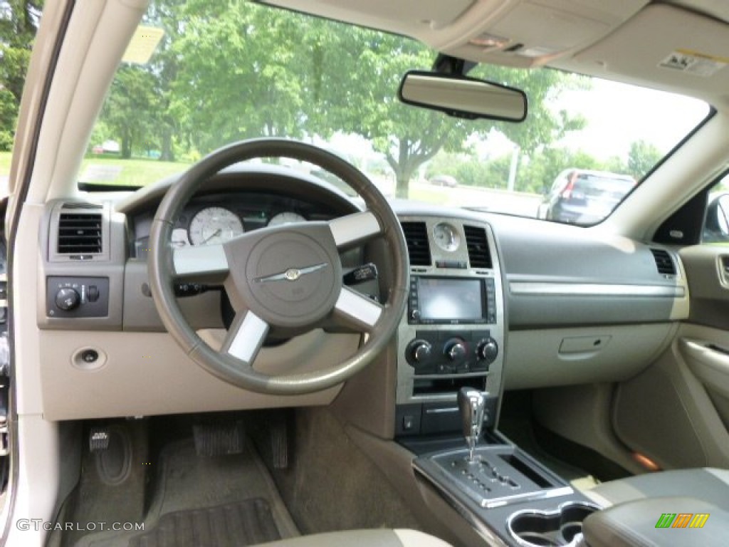 2008 300 Touring - Light Sandstone Metallic / Dark Khaki/Light Graystone photo #12