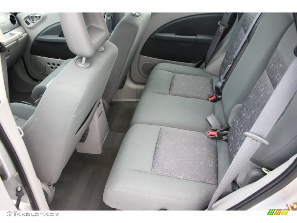 2006 Chrysler PT Cruiser Standard PT Cruiser Model Rear Seat Photo #94449929