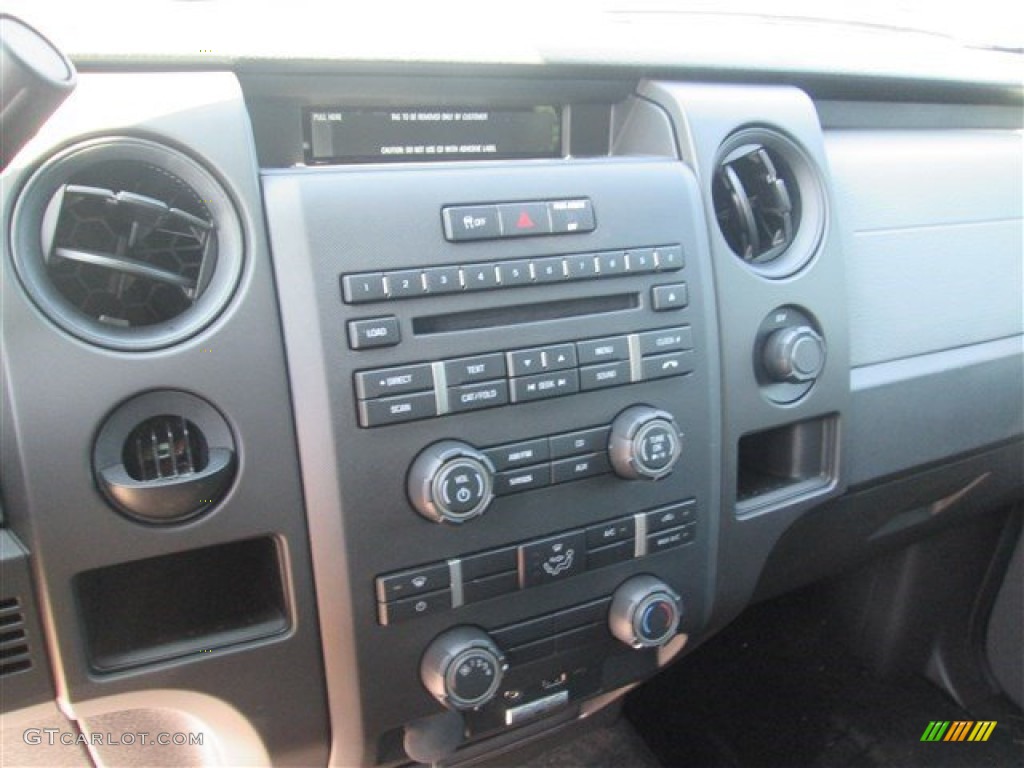 2014 F150 STX SuperCab - Ingot Silver / Black photo #31