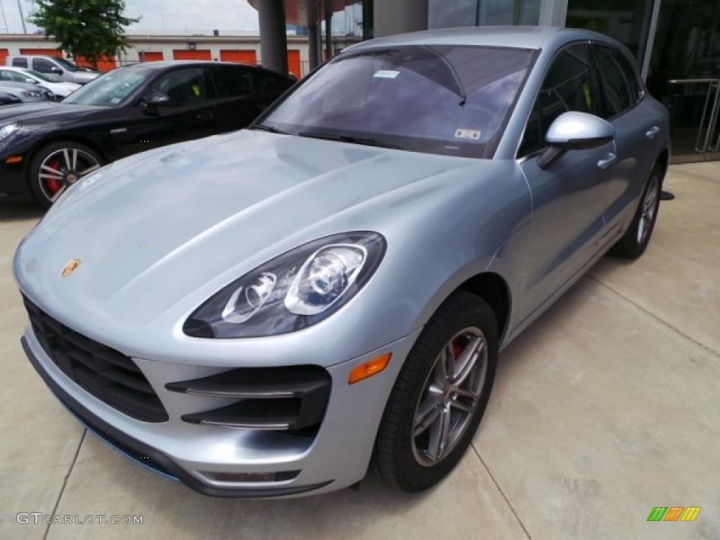 Rhodium Silver Metallic 2015 Porsche Macan Turbo Exterior Photo #94459430