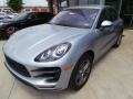 Front 3/4 View of 2015 Macan Turbo