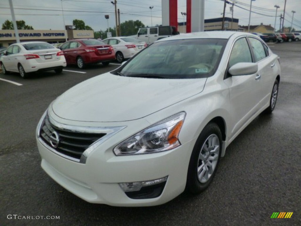 2015 Altima 2.5 S - Pearl White / Beige photo #3
