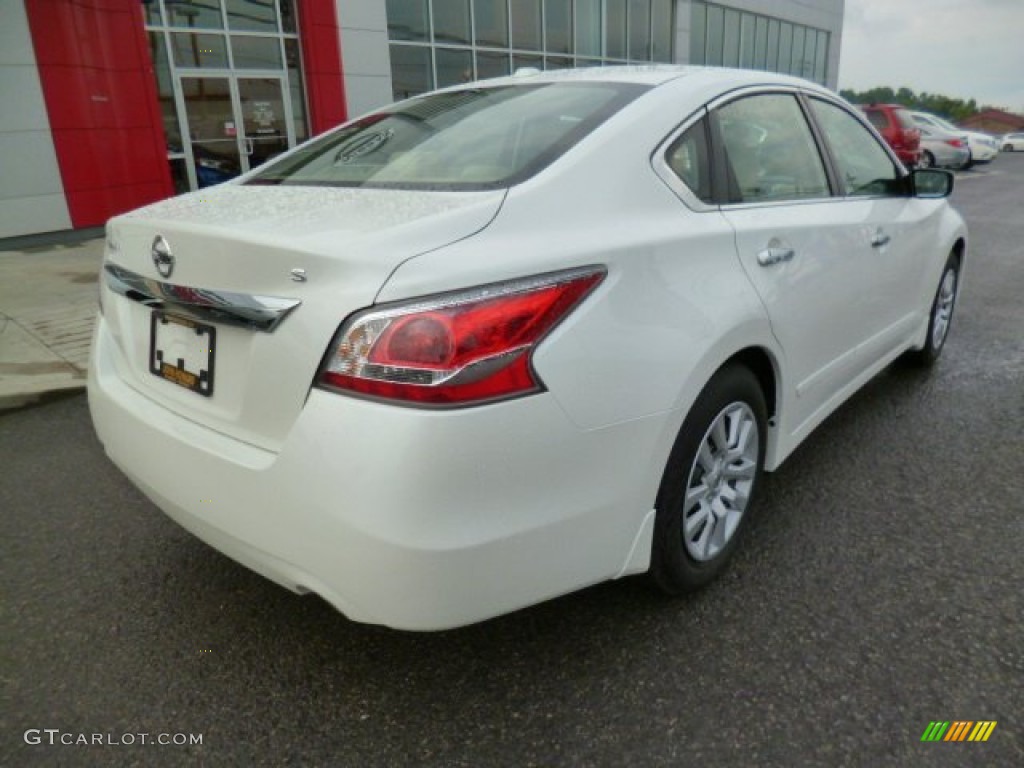 2015 Altima 2.5 S - Pearl White / Beige photo #7