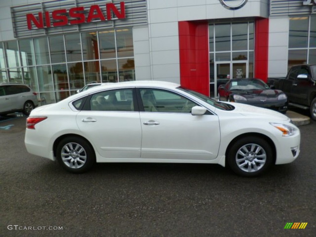 2015 Altima 2.5 S - Pearl White / Beige photo #8