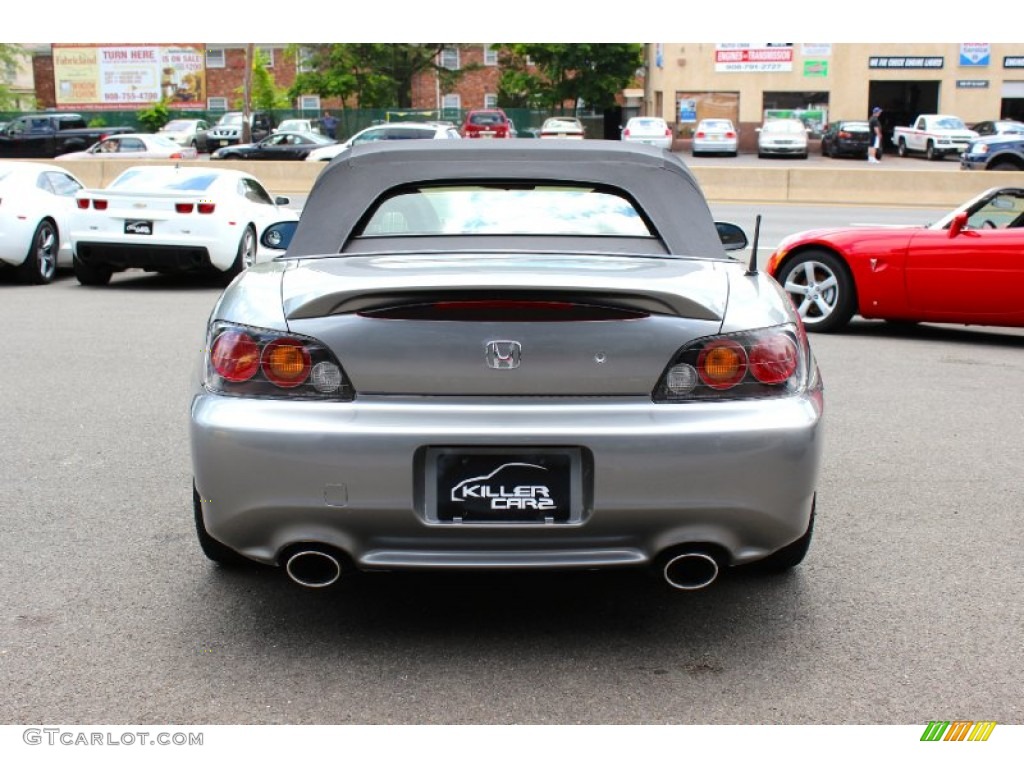 2005 S2000 Roadster - Silverstone Metallic / Red/Black photo #16