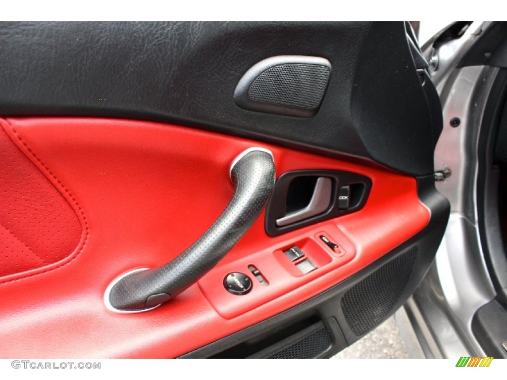 2005 S2000 Roadster - Silverstone Metallic / Red/Black photo #19