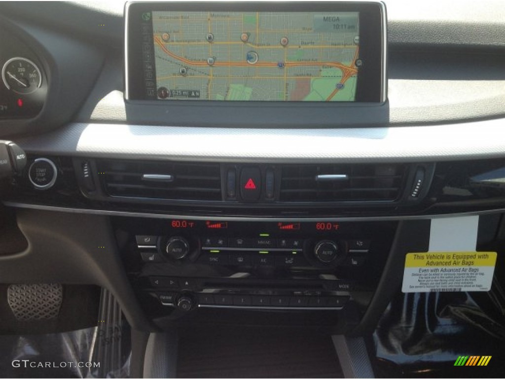 2014 BMW X5 xDrive50i Navigation Photos