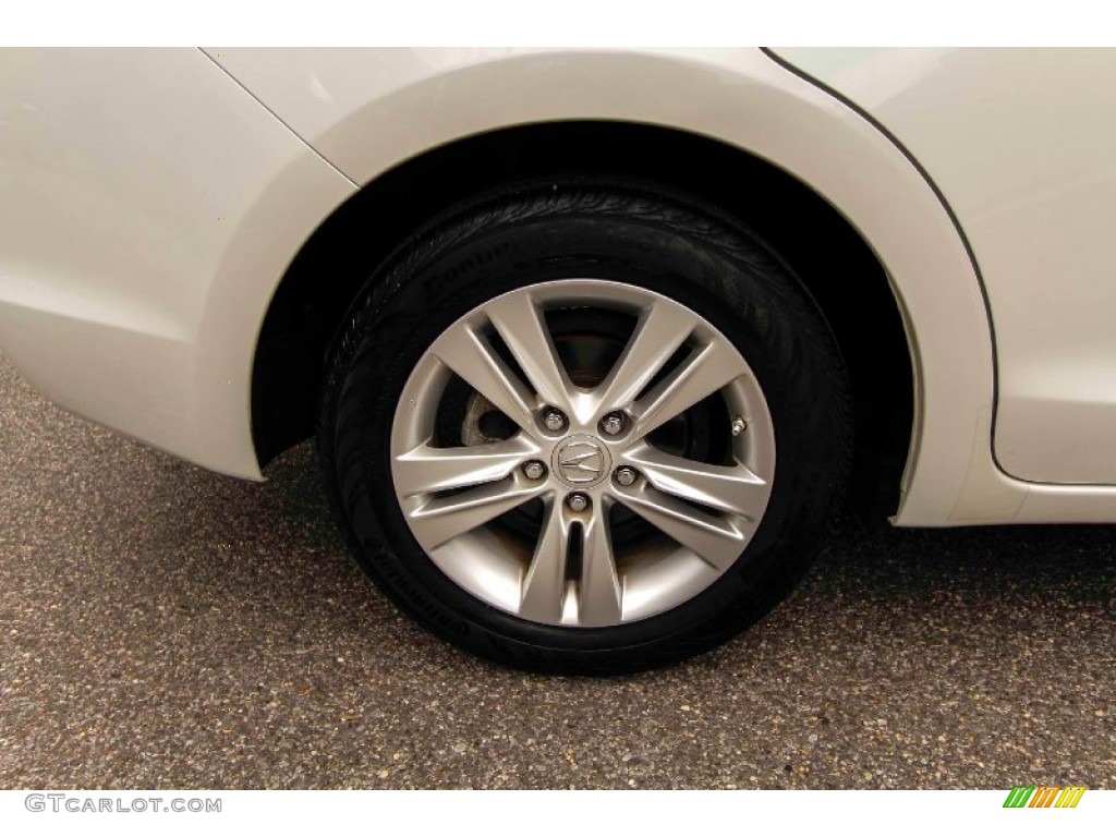 2013 Acura ILX 1.5L Hybrid Wheel Photos