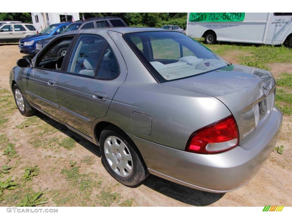 2002 Sentra GXE - Radium Gray / Sand Beige photo #4