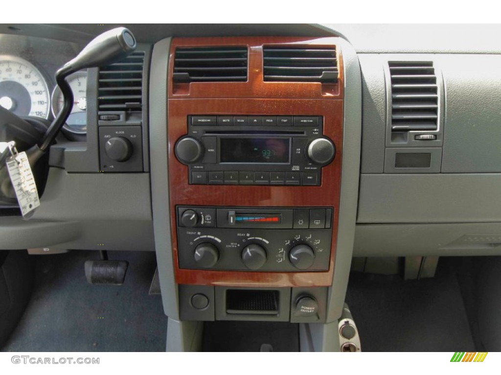 2004 Durango SLT 4x4 - Patriot Blue Pearl / Medium Slate Gray photo #13