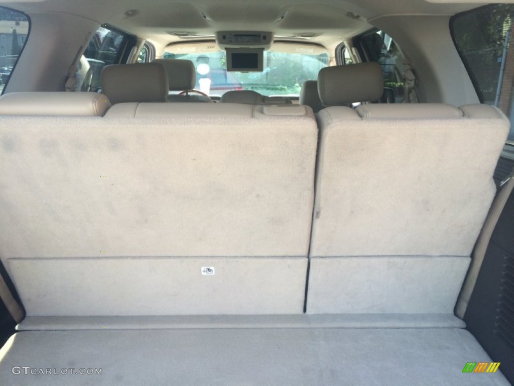 2006 Navigator Ultimate 4x4 - Light French Silk Metallic / Camel photo #24