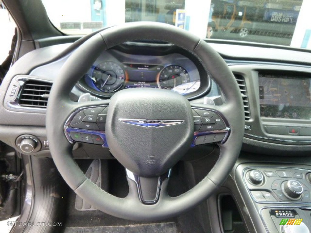 2015 Chrysler 200 S Steering Wheel Photos