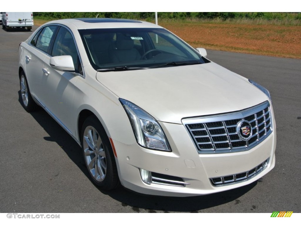 White Diamond Tricoat 2014 Cadillac XTS Luxury FWD Exterior Photo #94482916