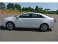 White Diamond Tricoat - XTS Luxury FWD Photo No. 3