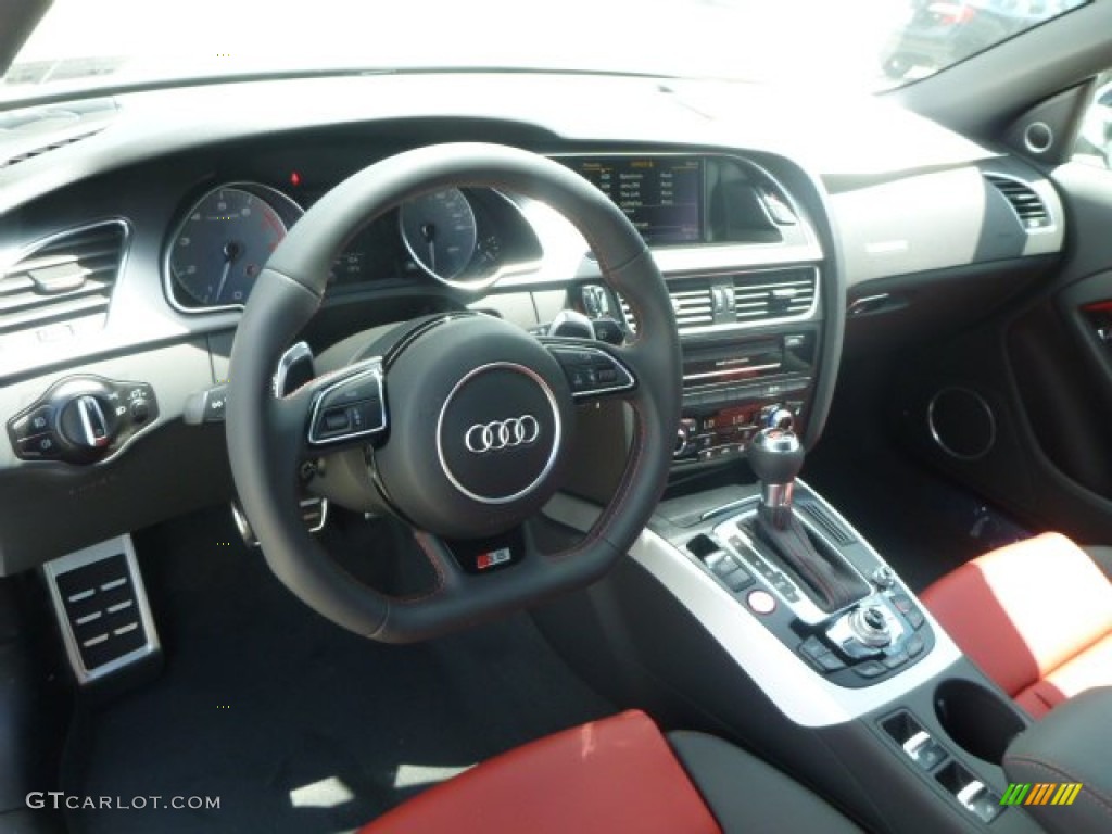 2014 Audi S5 3.0T Premium Plus quattro Cabriolet Dashboard Photos