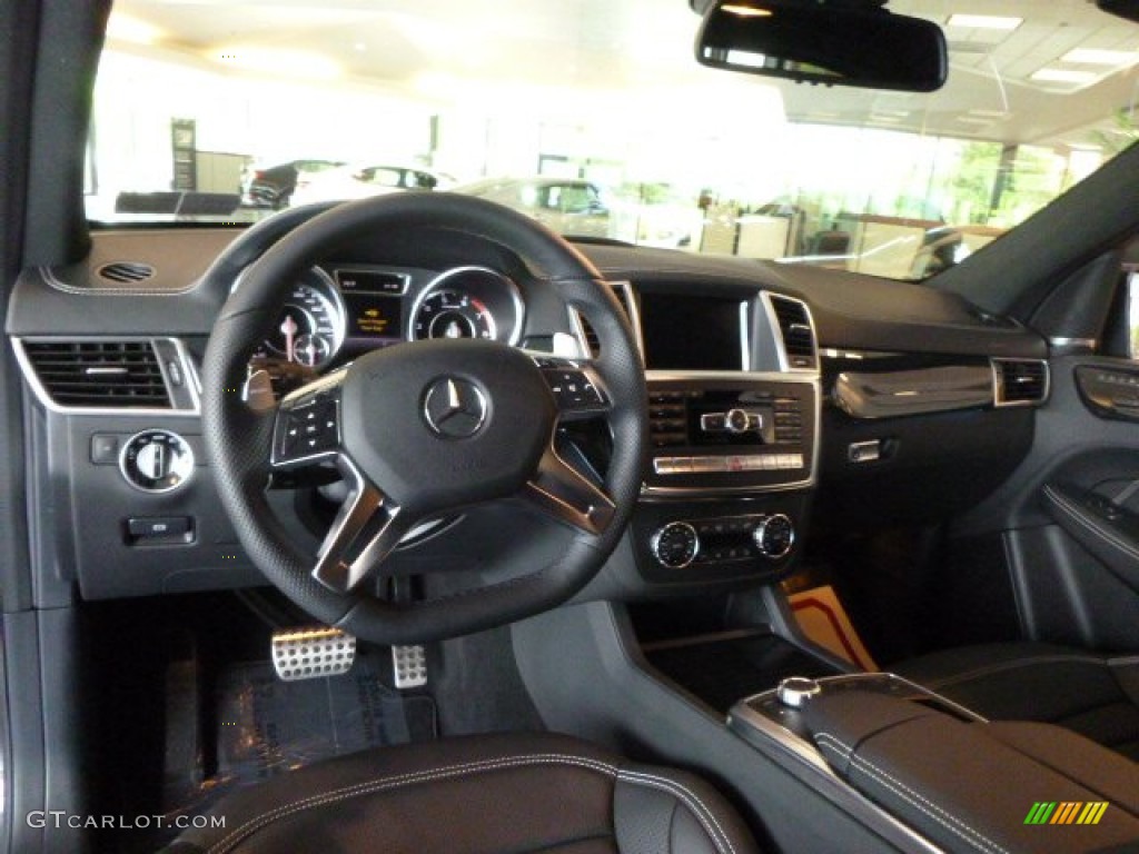 designo Black Interior 2014 Mercedes-Benz ML 63 AMG Photo #94483783