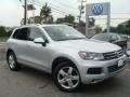 Cool Silver Metallic 2014 Volkswagen Touareg TDI Lux 4Motion