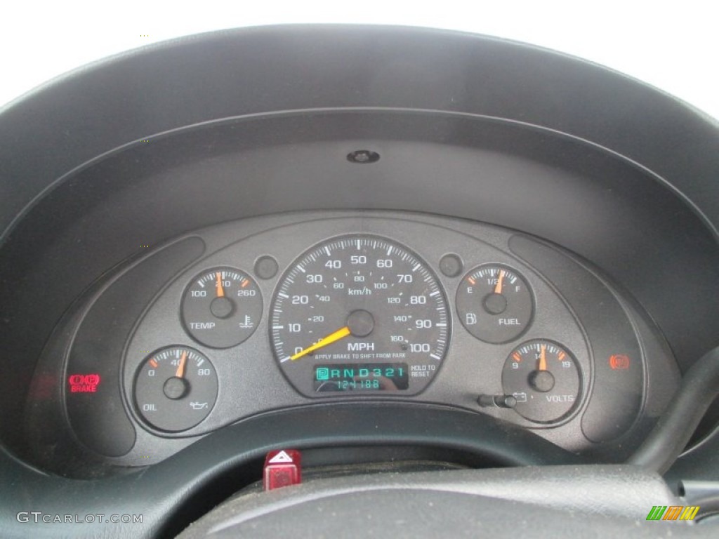 2001 S10 LS Regular Cab - Victory Red / Graphite photo #9