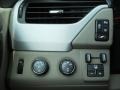 2015 GMC Yukon XL SLE 4WD Controls