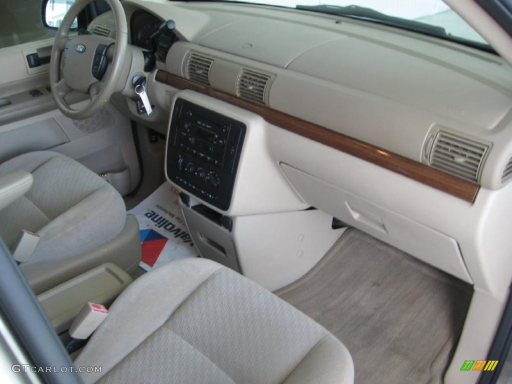 2004 Freestar SEL - Arizona Beige Metallic / Pebble Beige photo #12