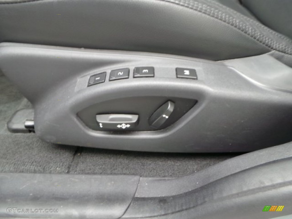 2013 Volvo XC60 3.2 Controls Photo #94497357