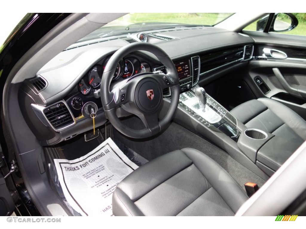 2012 Porsche Panamera 4 Interior Color Photos