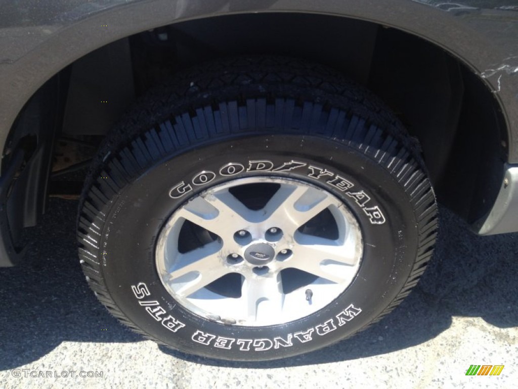 2005 Explorer Sport Trac XLT 4x4 - Dark Stone Metallic / Medium Pebble photo #19
