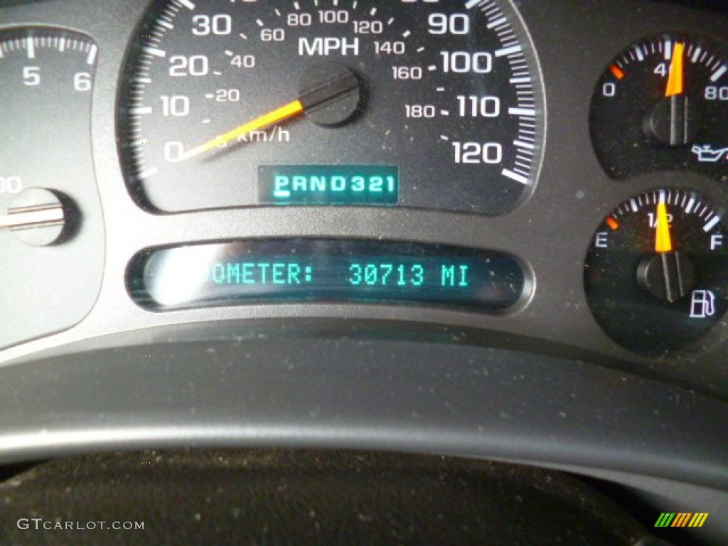 2004 Avalanche 1500 4x4 - Silver Birch Metallic / Dark Charcoal photo #20