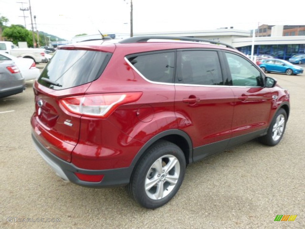 2014 Escape SE 2.0L EcoBoost 4WD - Ruby Red / Charcoal Black photo #8