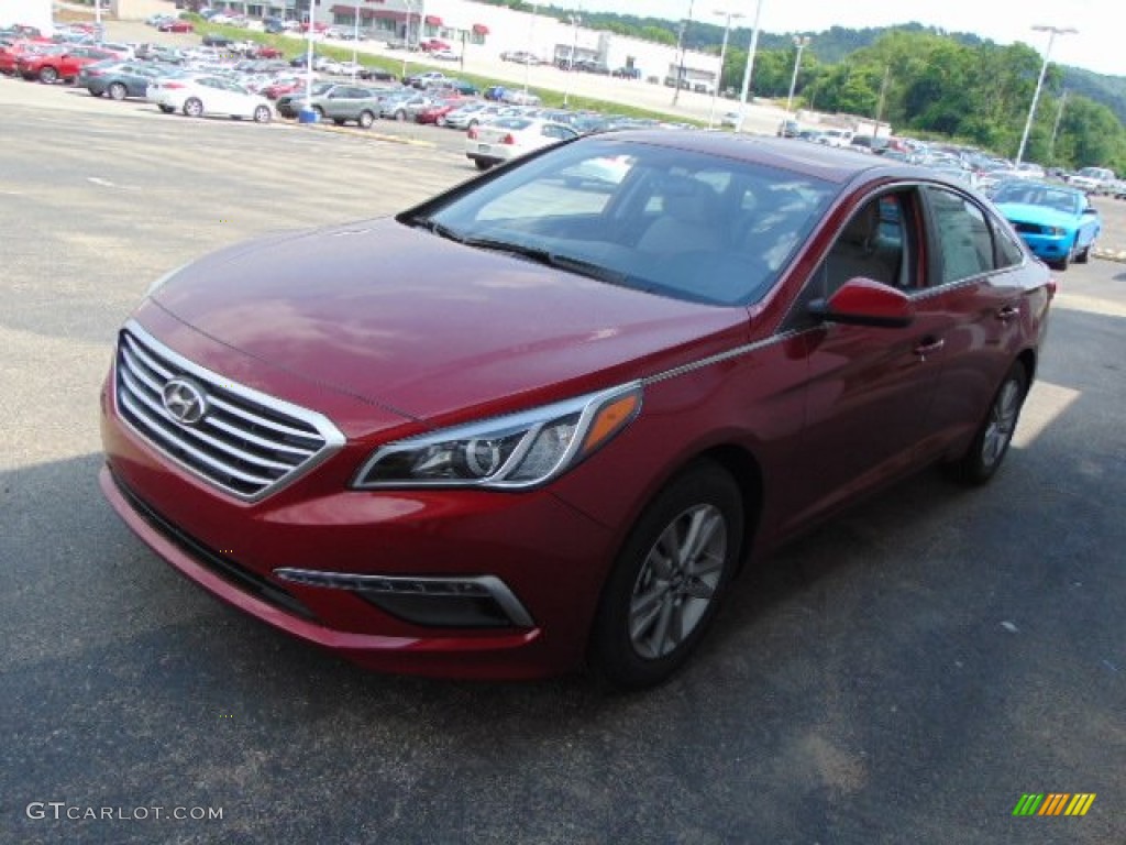 2015 Sonata SE - Venetian Red / Gray photo #5