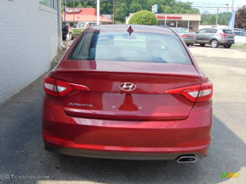 2015 Sonata SE - Venetian Red / Gray photo #6