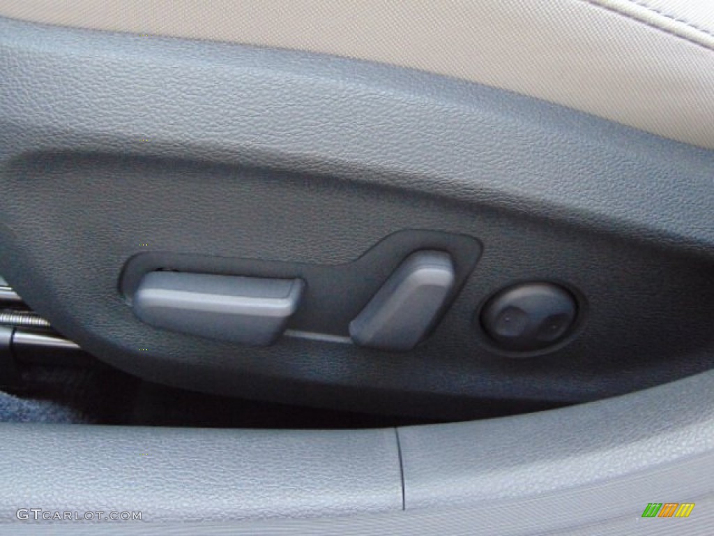 2015 Sonata SE - Venetian Red / Gray photo #11