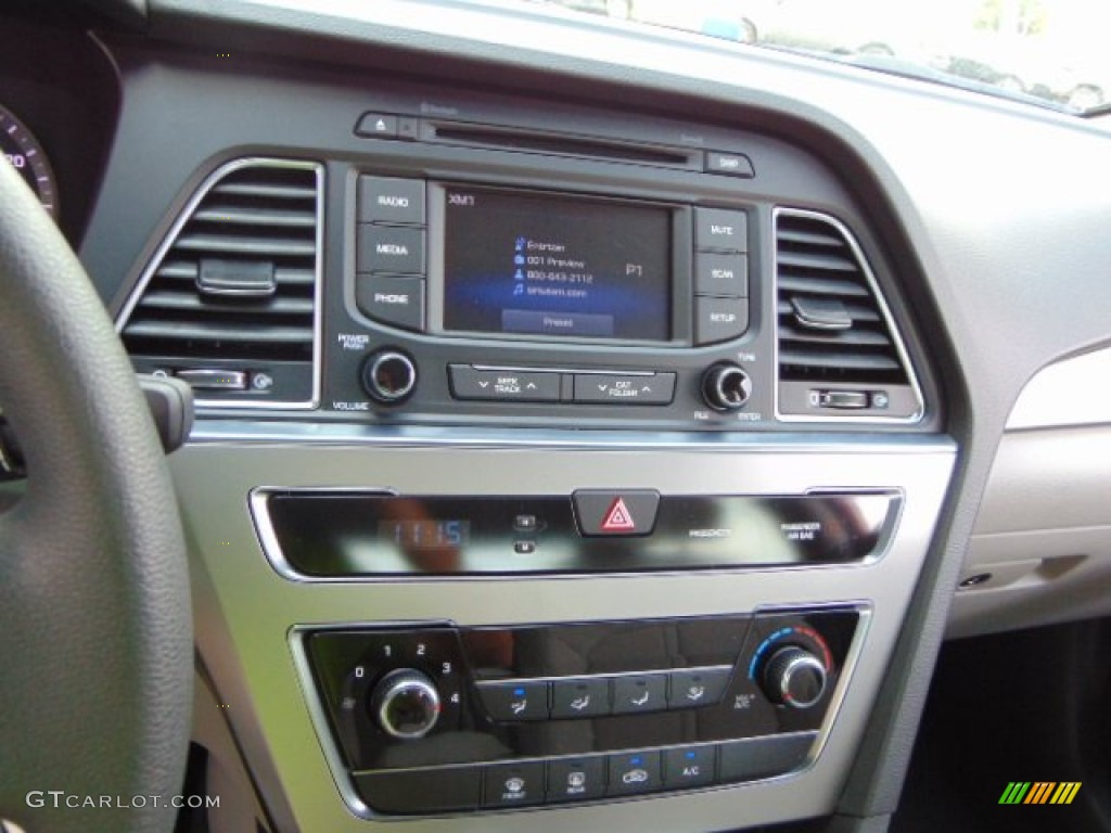 2015 Sonata SE - Venetian Red / Gray photo #14