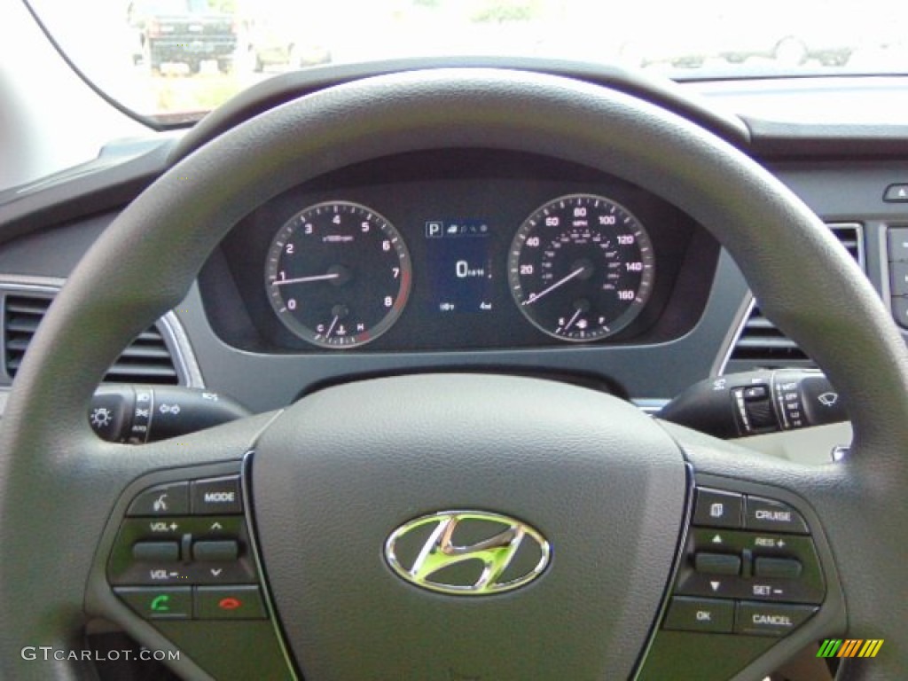 2015 Sonata SE - Venetian Red / Gray photo #18