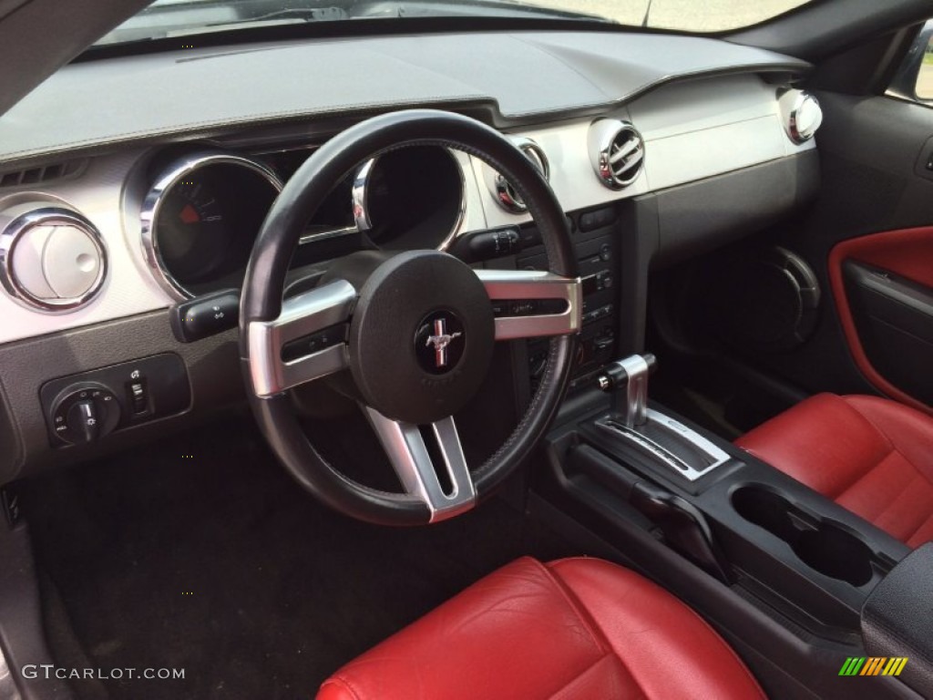 2007 Mustang GT Premium Convertible - Alloy Metallic / Black/Red photo #3