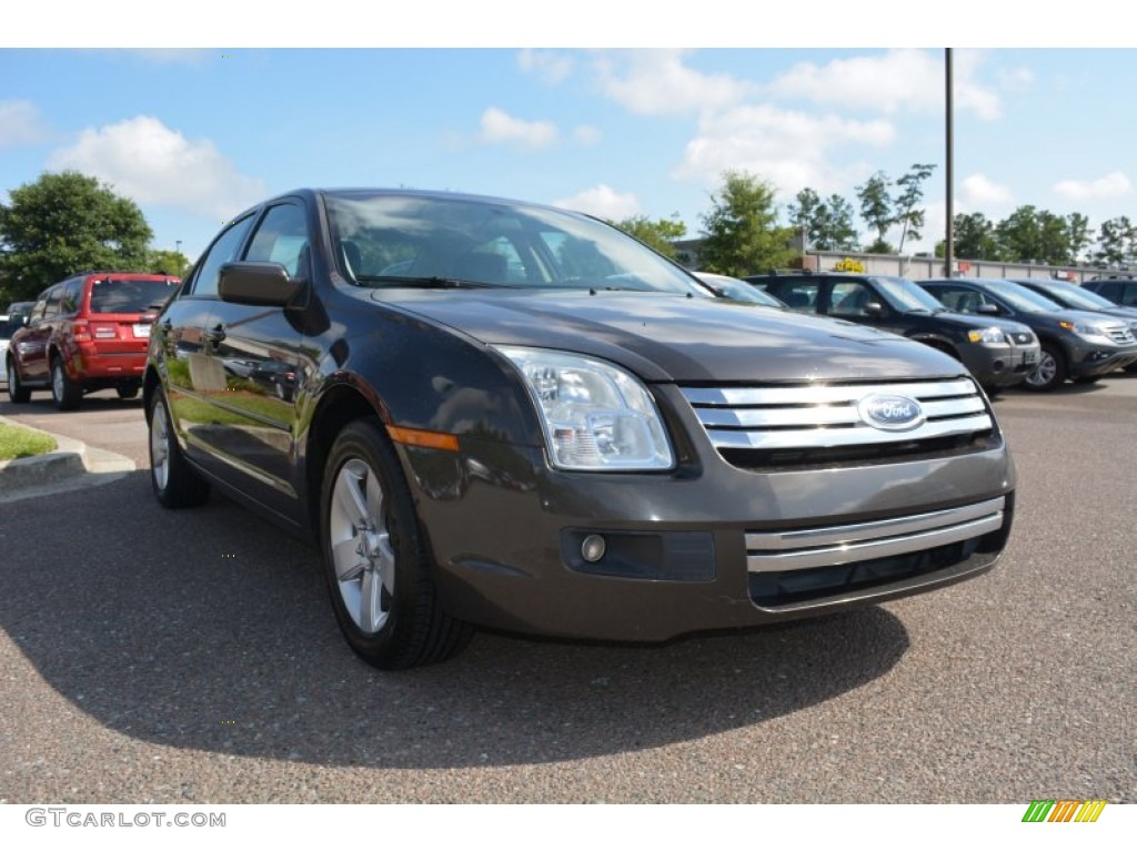2006 Fusion SE V6 - Charcoal Beige Metallic / Medium Light Stone photo #1