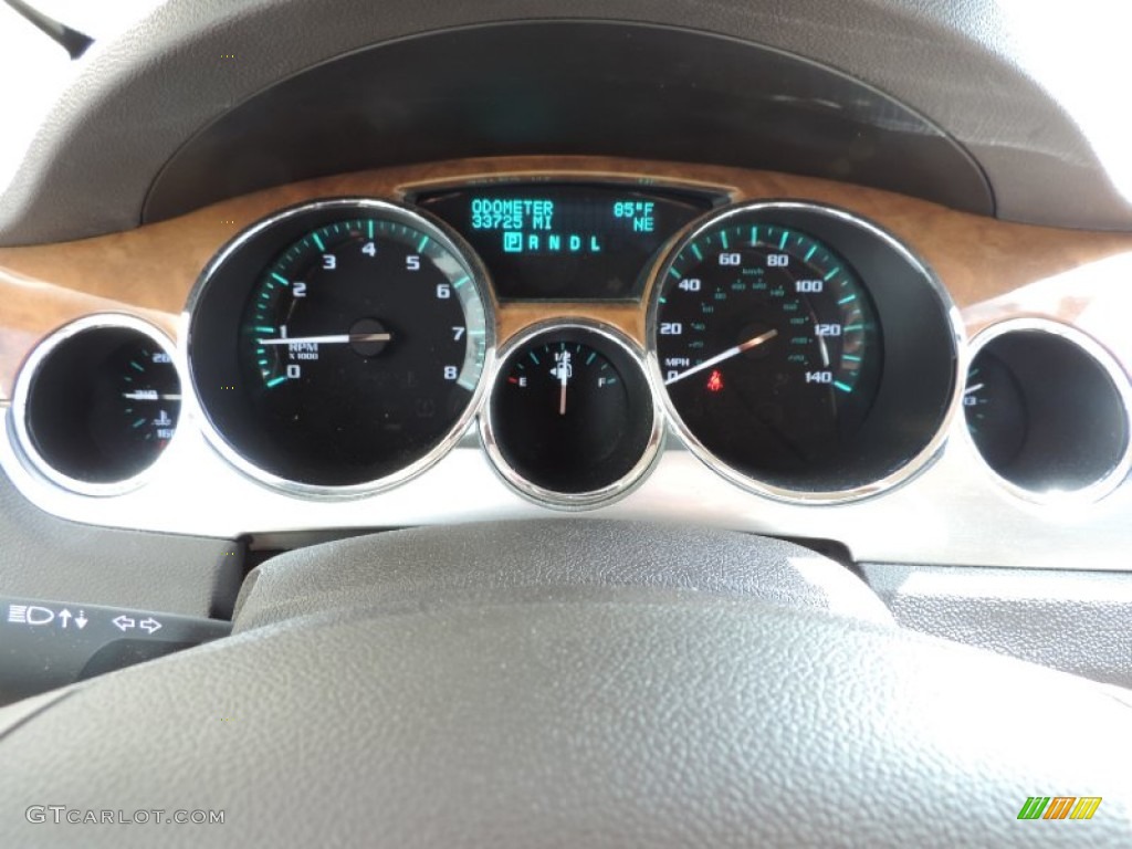 2010 Buick Enclave CX Gauges Photos