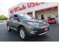 2013 Magnetic Gray Metallic Toyota Highlander   photo #1