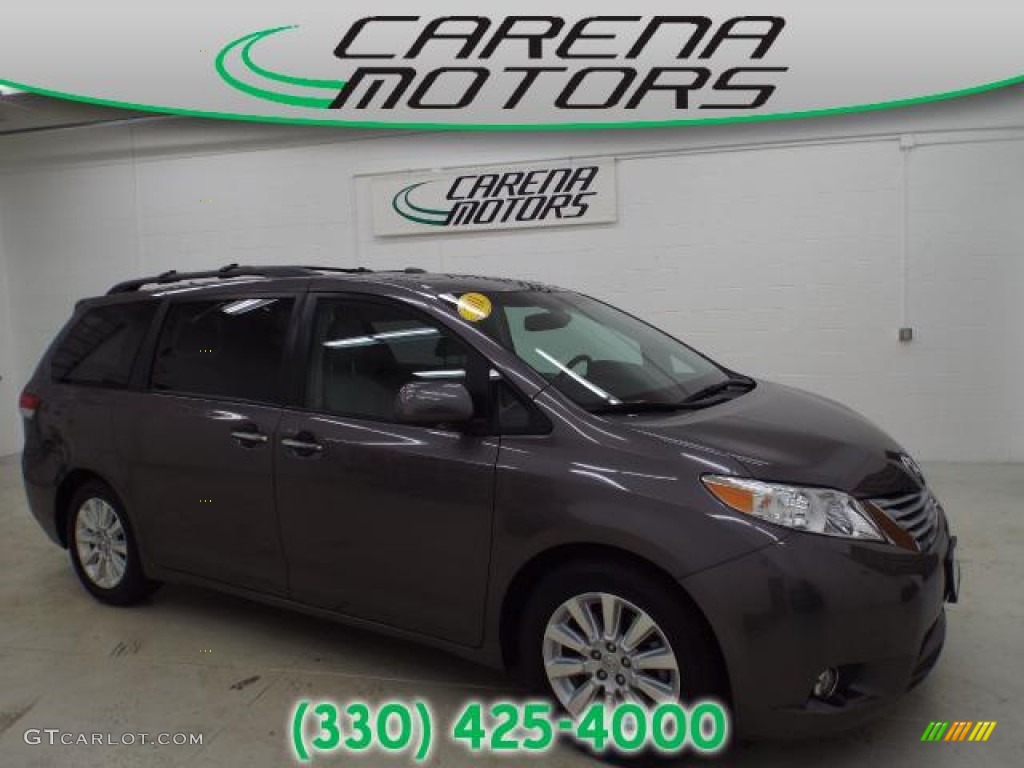 2011 Sienna Limited - Predawn Gray Mica / Light Gray photo #1
