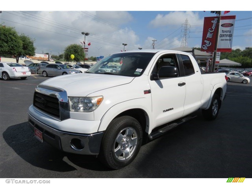 2007 Tundra SR5 Double Cab 4x4 - Super White / Graphite Gray photo #3