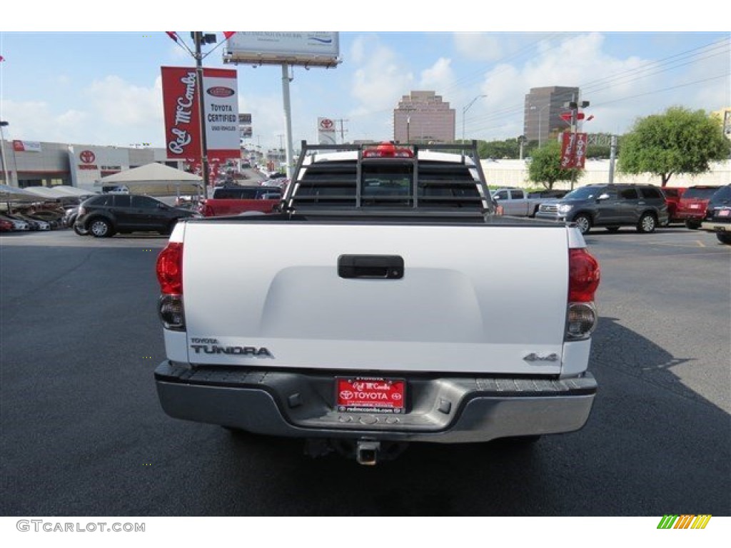 2007 Tundra SR5 Double Cab 4x4 - Super White / Graphite Gray photo #6