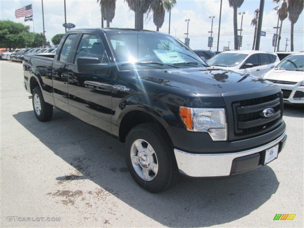 2014 F150 XL SuperCab - Tuxedo Black / Steel Grey photo #2