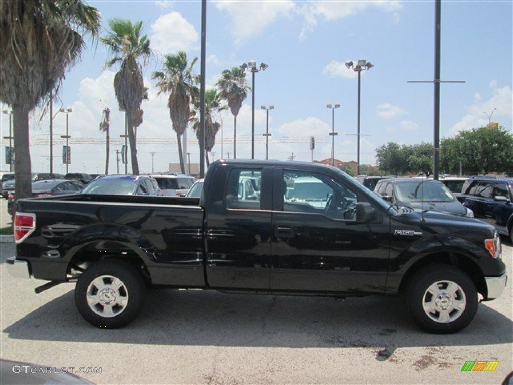 2014 F150 XL SuperCab - Tuxedo Black / Steel Grey photo #3