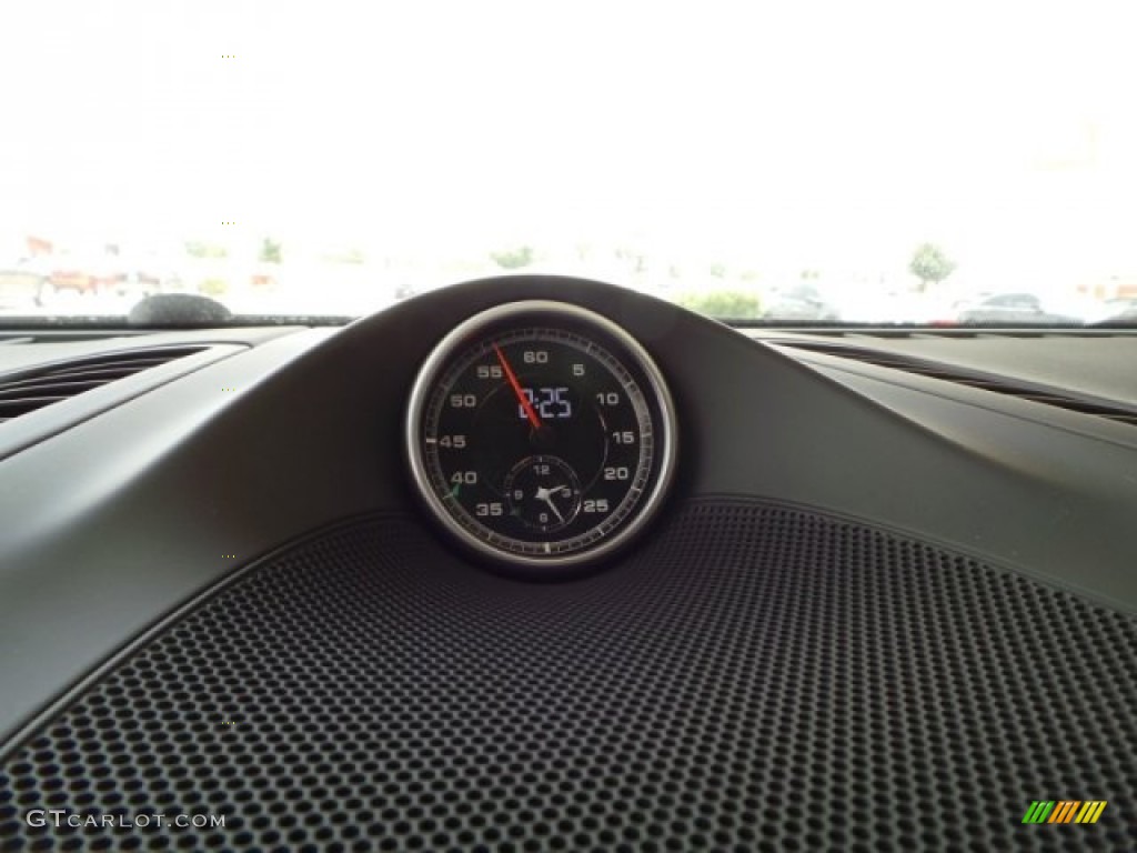 2014 Porsche Cayenne Turbo S Gauges Photo #94521789