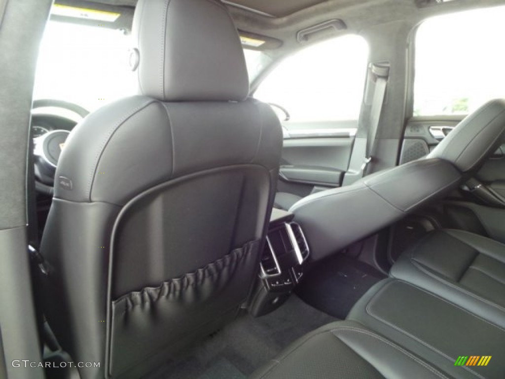 Black Interior 2014 Porsche Cayenne Turbo S Photo #94521986