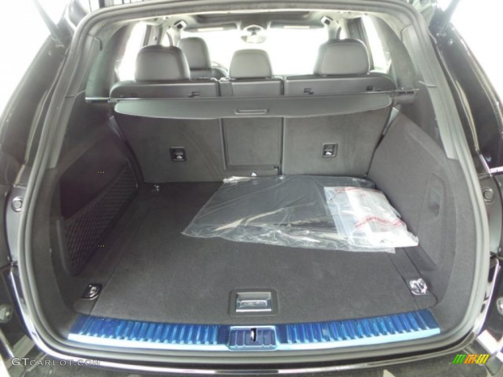 2014 Porsche Cayenne Turbo S Trunk Photo #94522083