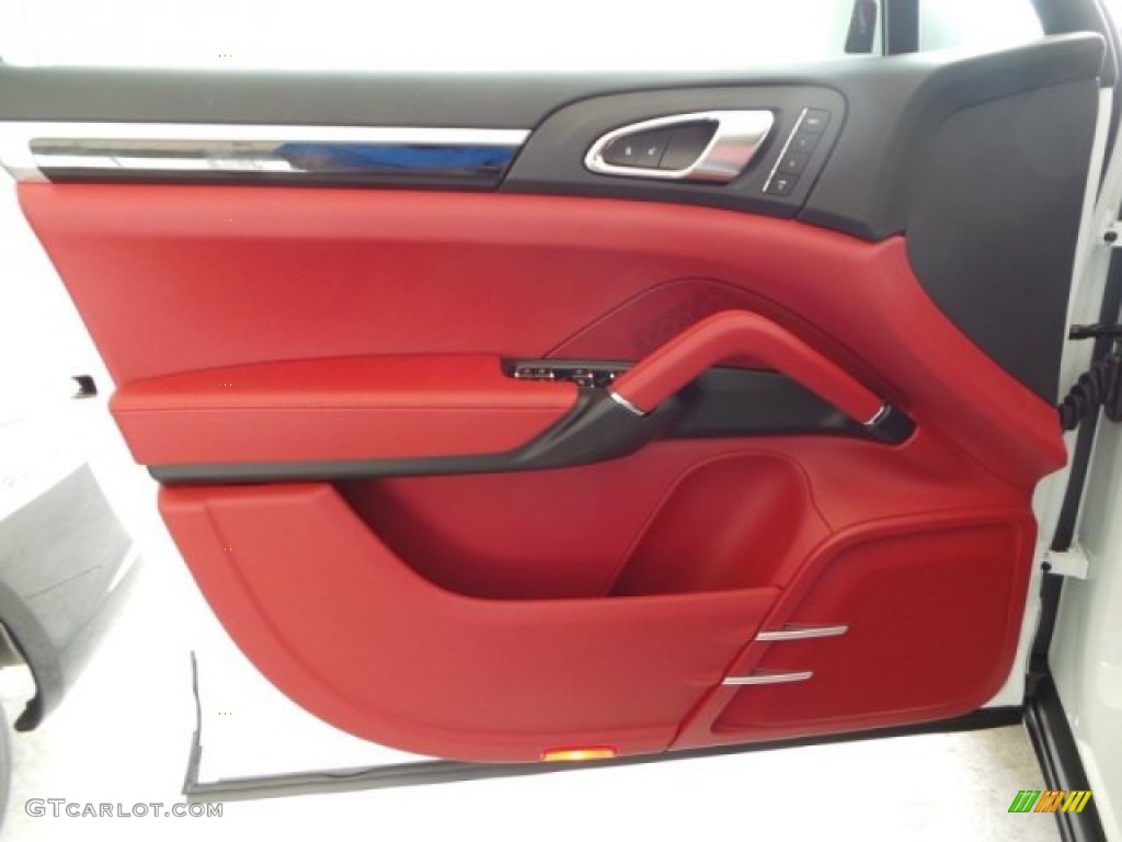 2014 Porsche Cayenne S Black/Carrera Red Door Panel Photo #94522491