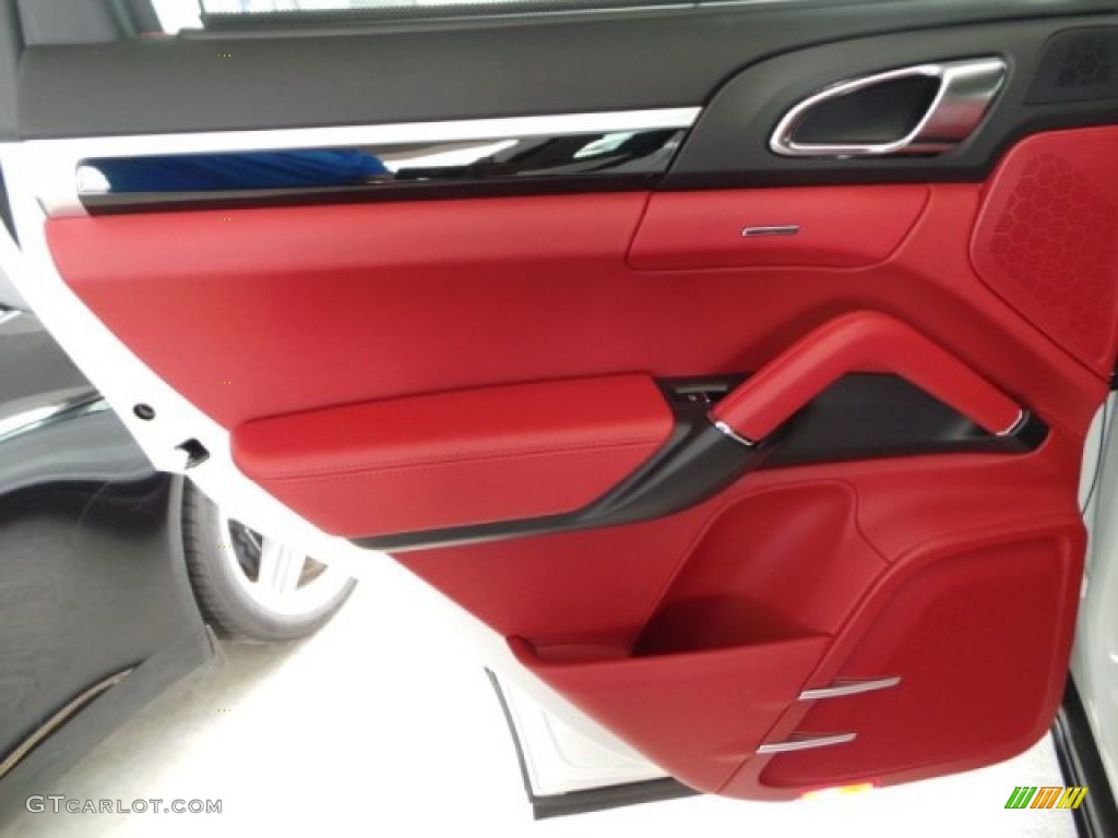 2014 Porsche Cayenne S Black/Carrera Red Door Panel Photo #94522890