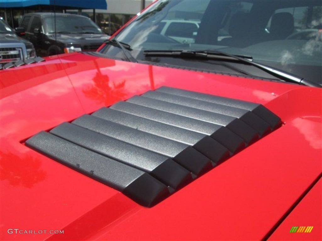 2014 F150 SVT Raptor SuperCrew 4x4 - Race Red / Raptor Black photo #11